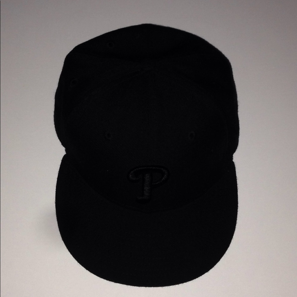 Philadelphia Phillies fitted baseball hat